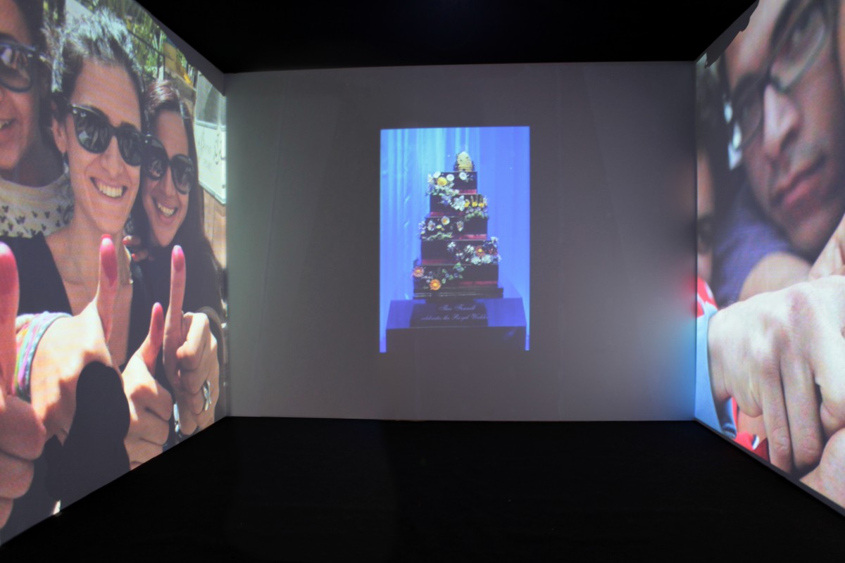 Claudia Sola, installation view of the film Two Fingers