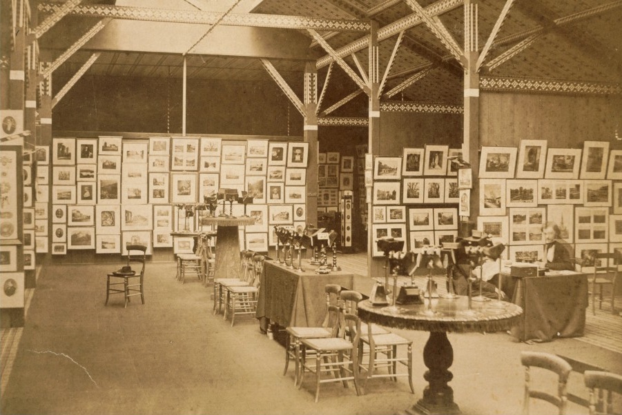 Charles Thurston Thompson, Exhibition of the Photographic Society of London and the Société française de photographie at the South Kensington Museum, 1858