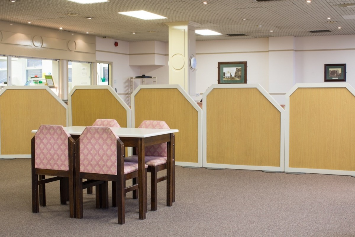 'Untitled' from the series Homeless.  Tony Mallon, 2014-15.