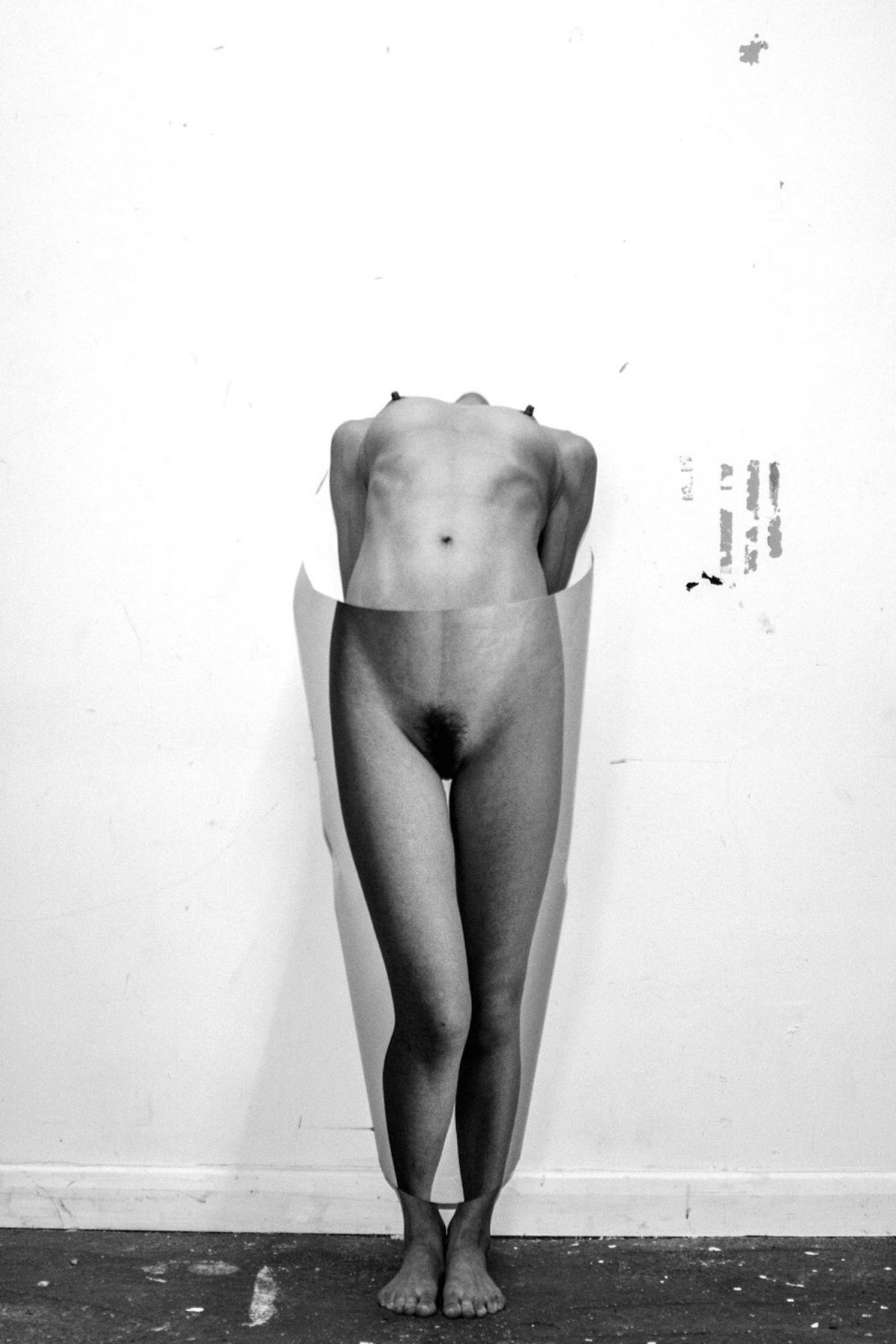 'Untitled' from the series She is, Body dysmorphic. © Melissa Spiccia, 2014.