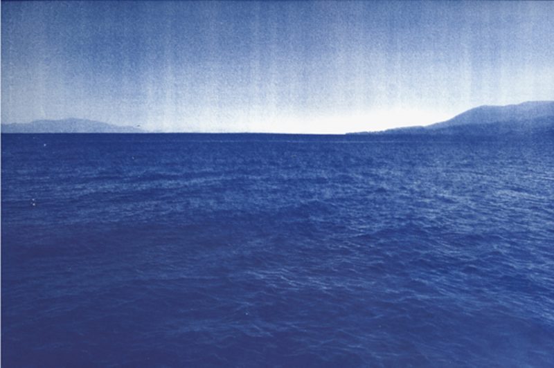 © Émeric Lhuisset L'Autre Rive, Iraq, Turkey, Greece, Germany, France, Denmark, Syria, 2010 - 2018